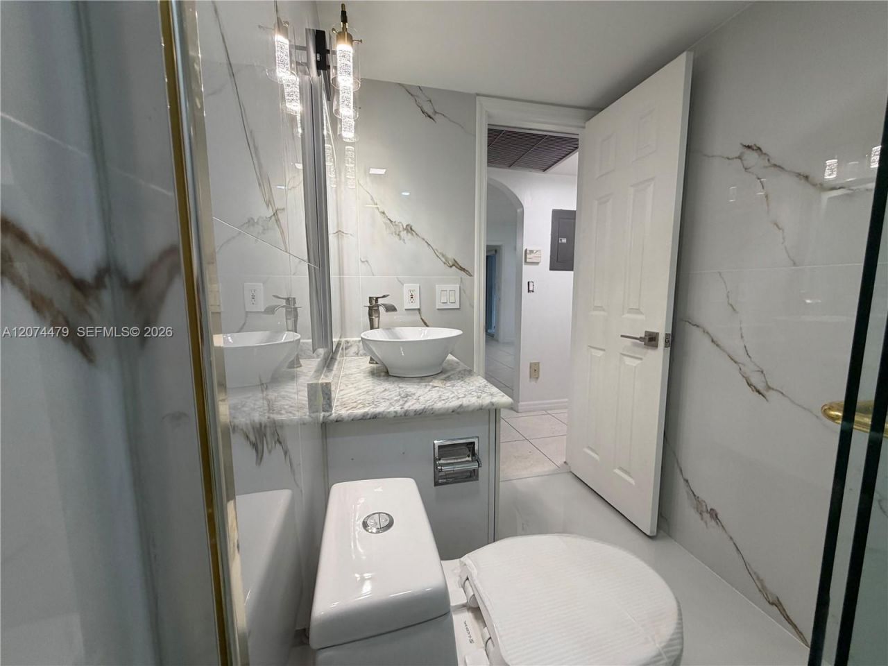 423 NE 210th Cir Ter , Unit 104-25, Miami, FL 33179 Photo