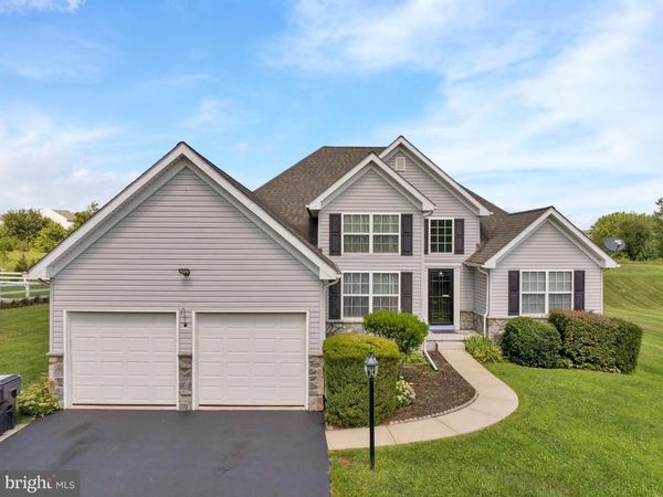 222 YOCOM ROAD, DOUGLASSVILLE, PA 19518