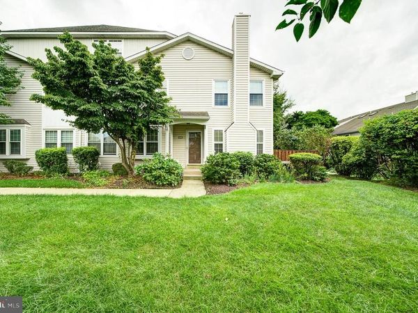 8006 SPRUCE MILL DR, YARDLEY, PA 19067