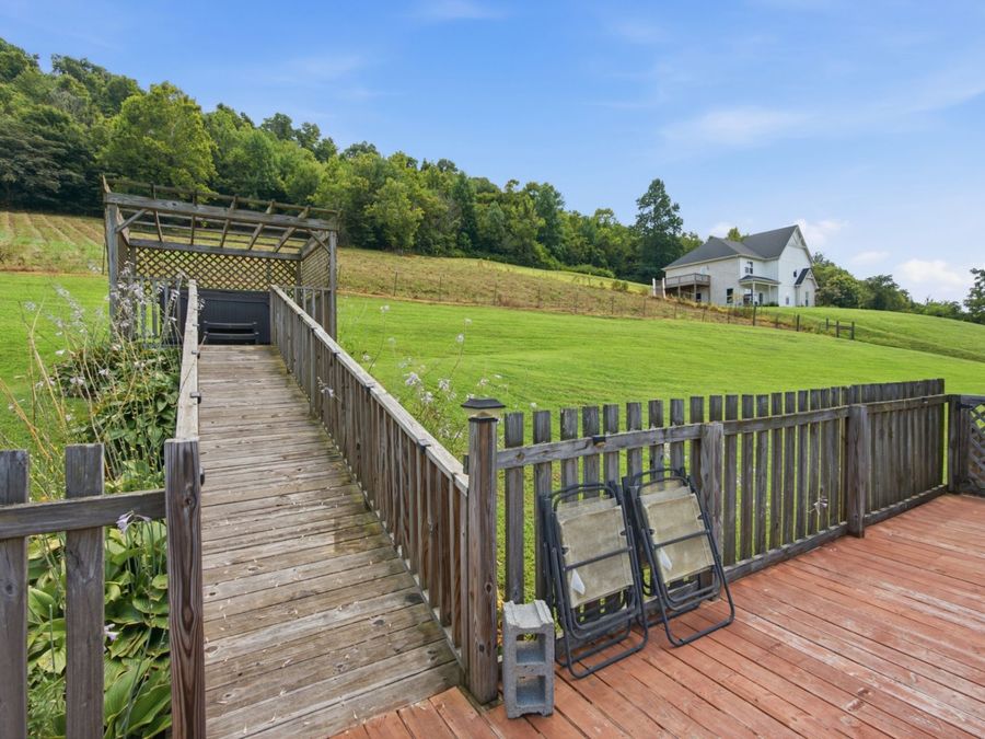 Property Image 44