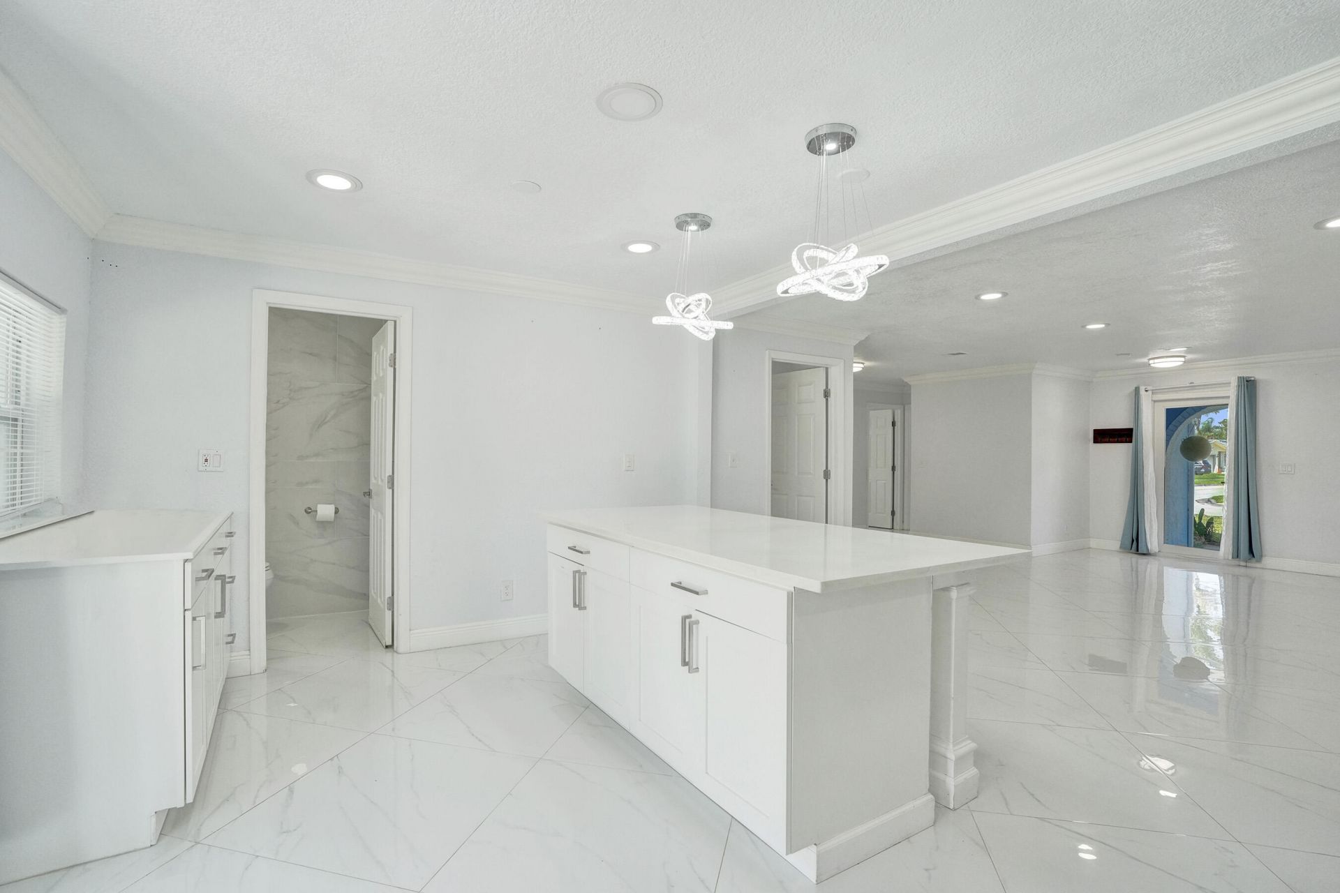 855 NW 80th Terrace, Margate, FL 33063 Photo