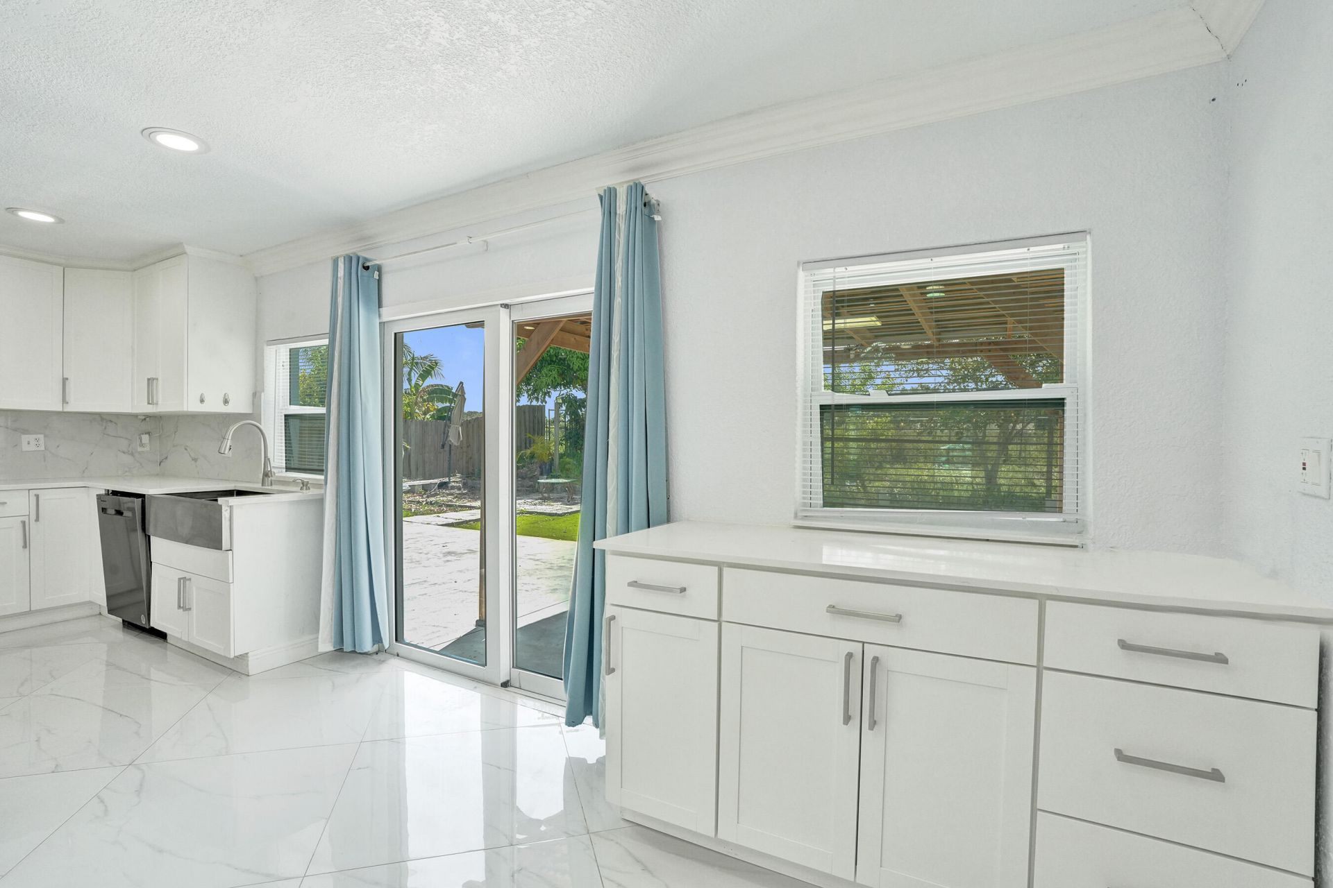 855 NW 80th Terrace, Margate, FL 33063 Photo