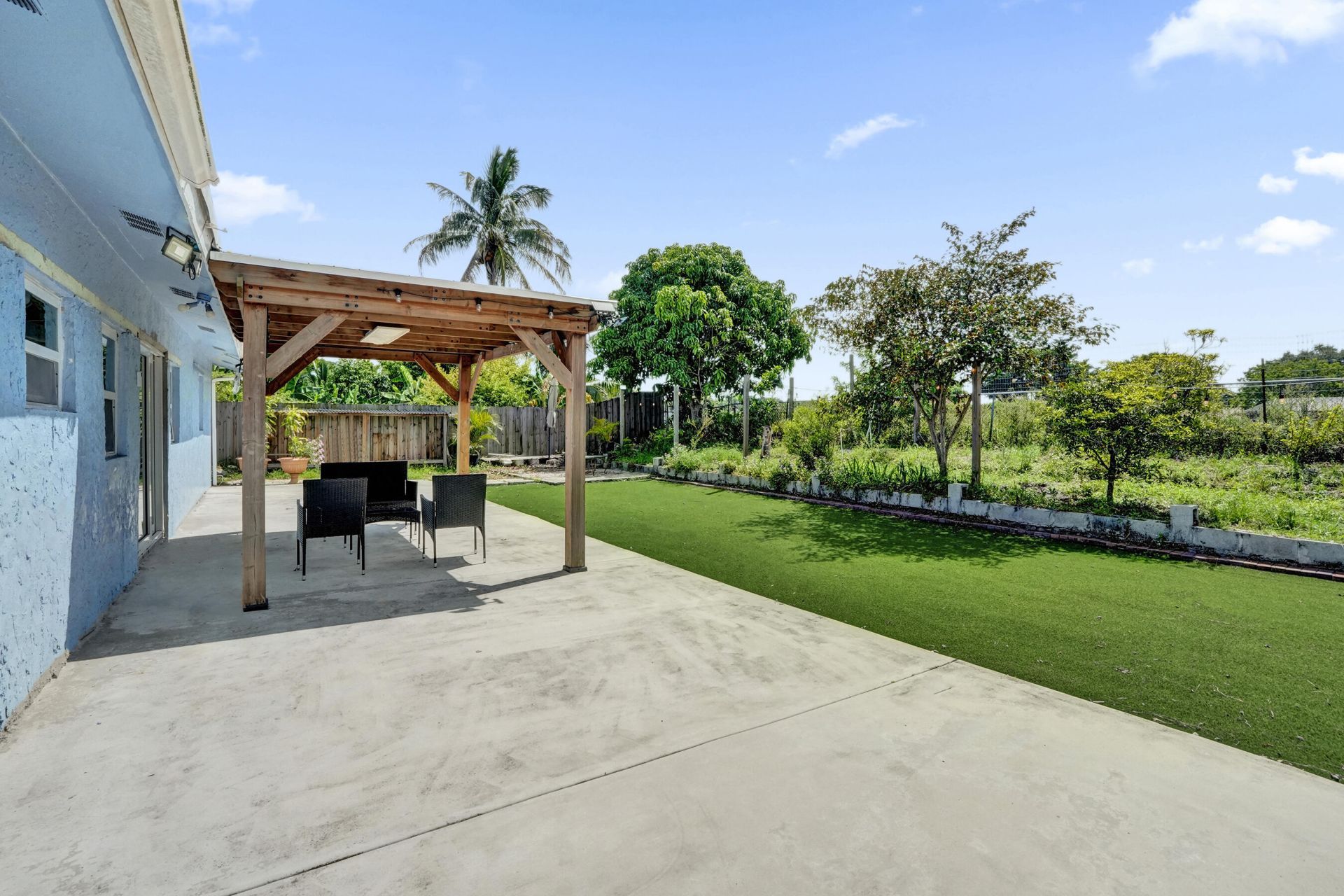 855 NW 80th Terrace, Margate, FL 33063 Photo