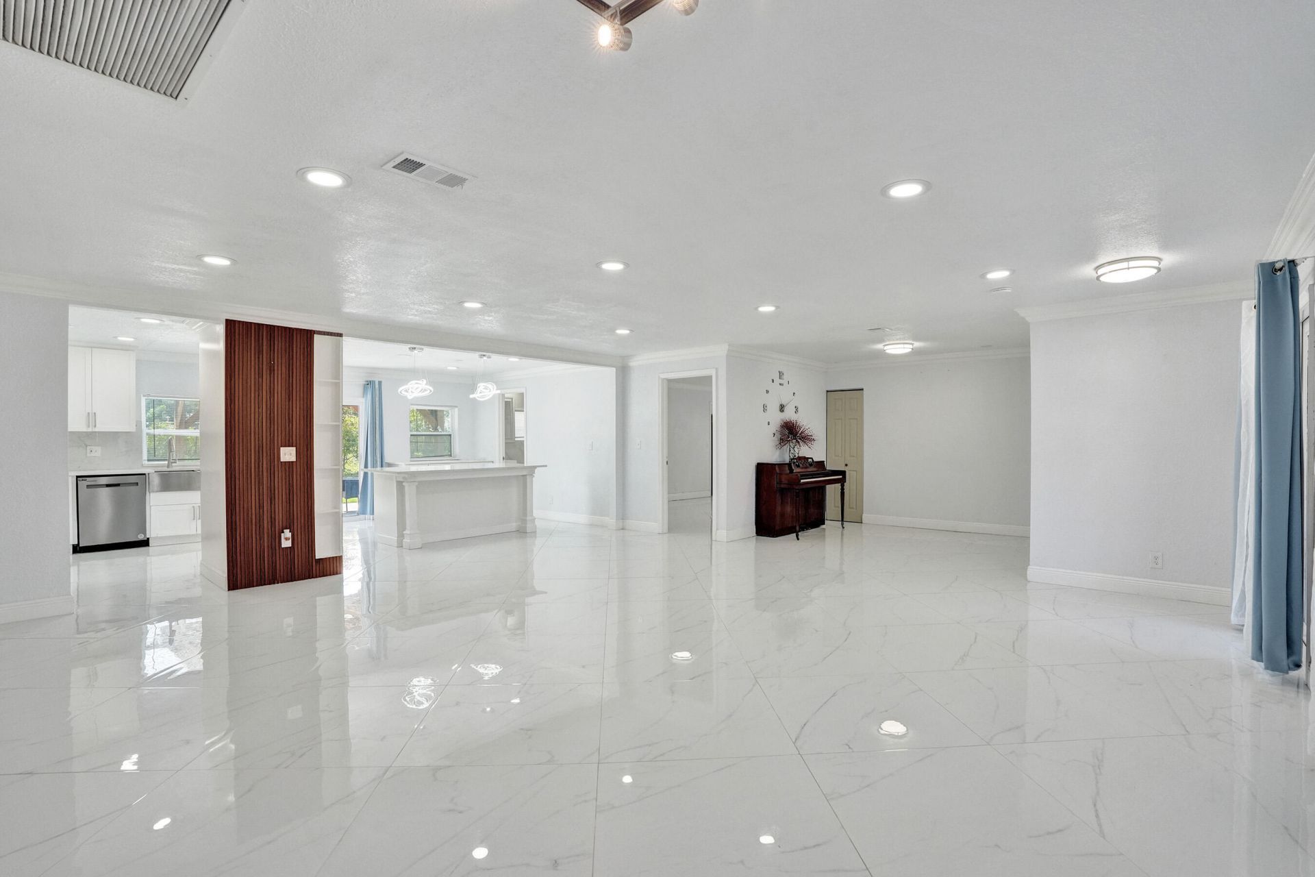 855 NW 80th Terrace, Margate, FL 33063 Photo