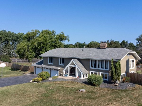 17200 32nd Avenue N, Plymouth, MN 55447