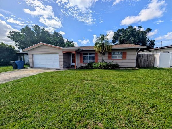 969 6TH AVENUE NE, LARGO, FL 33770
