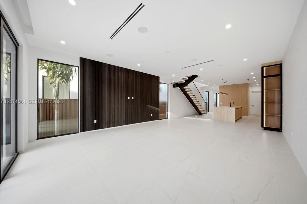 1334 NE 16 Ter , Fort Lauderdale, FL 33304 Photo
