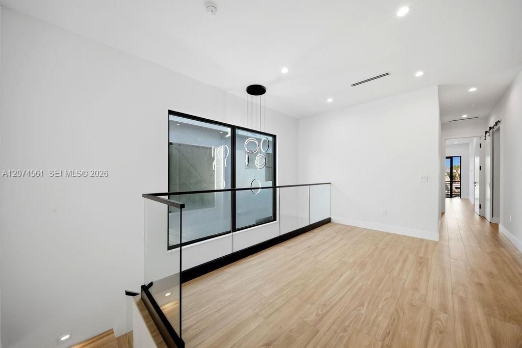1334 NE 16 Ter , Fort Lauderdale, FL 33304 Photo