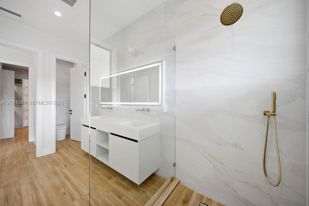 1334 NE 16 Ter , Fort Lauderdale, FL 33304 Photo