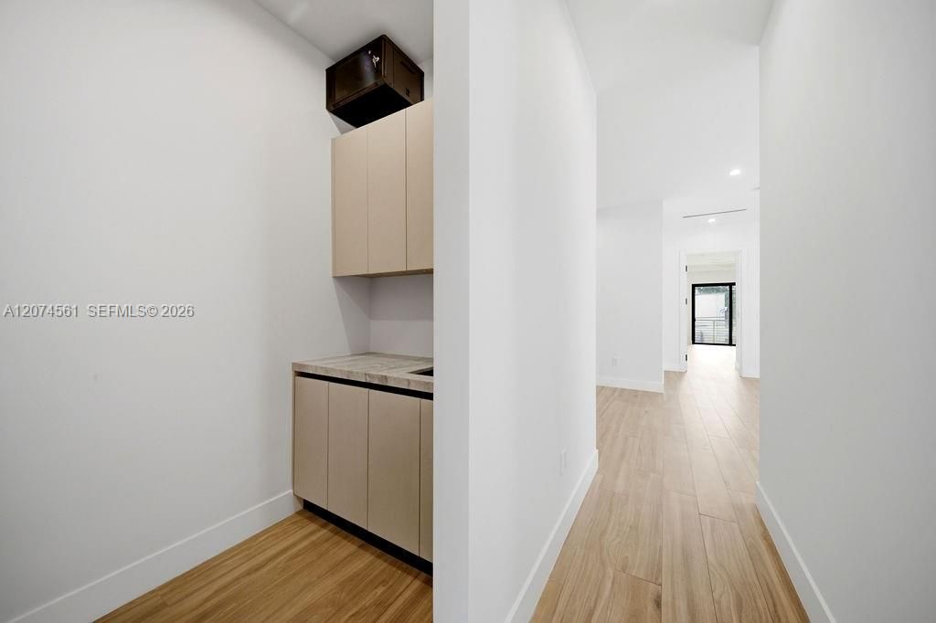 1334 NE 16 Ter , Fort Lauderdale, FL 33304 Photo