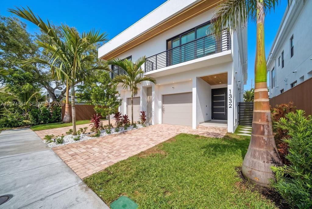 1334 NE 16 Ter , Fort Lauderdale, FL 33304 Photo