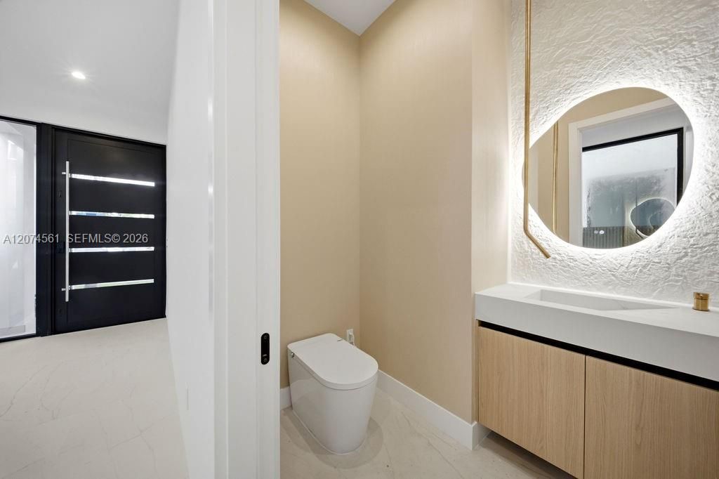 1334 NE 16 Ter , Fort Lauderdale, FL 33304 Photo