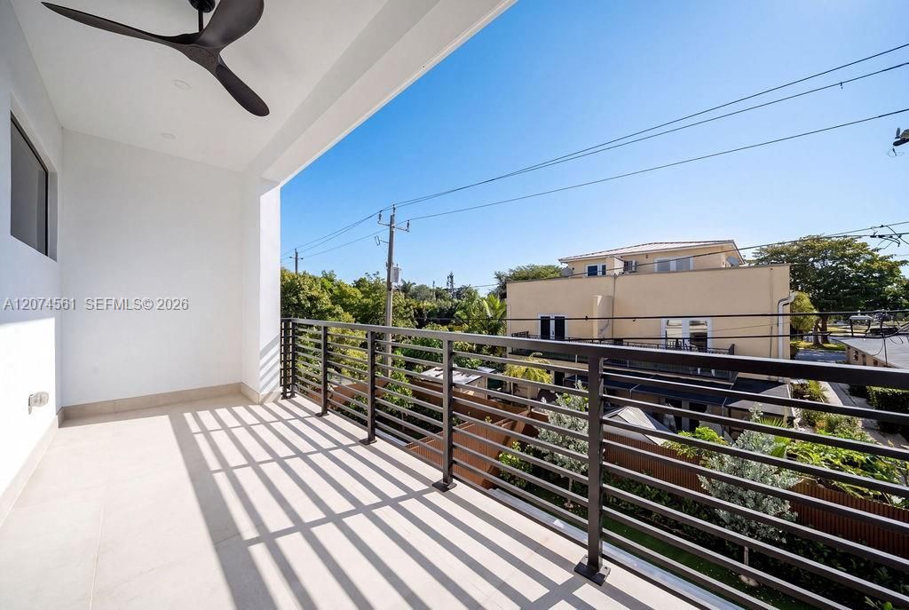 1334 NE 16 Ter , Fort Lauderdale, FL 33304 Photo