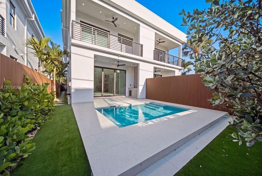 1334 NE 16 Ter , Fort Lauderdale, FL 33304 Photo