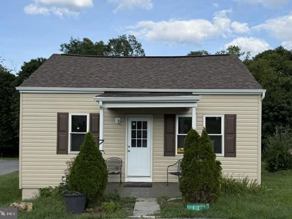 126 FAIRVIEW DRIVE, HANCOCK, MD 21750
