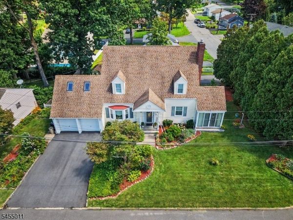 98 Wiltop Rd, Netcong, NJ 07857