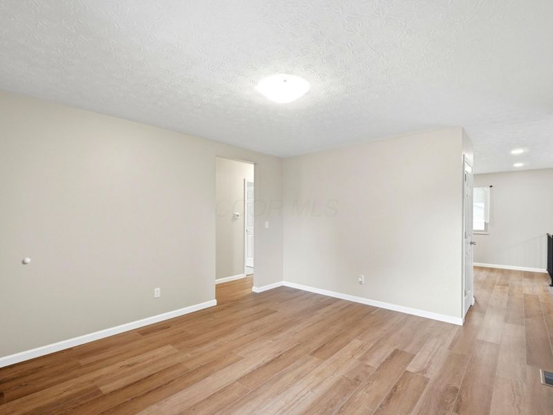 4077 Jessamine Place, Columbus, OH 43207 Photo 10