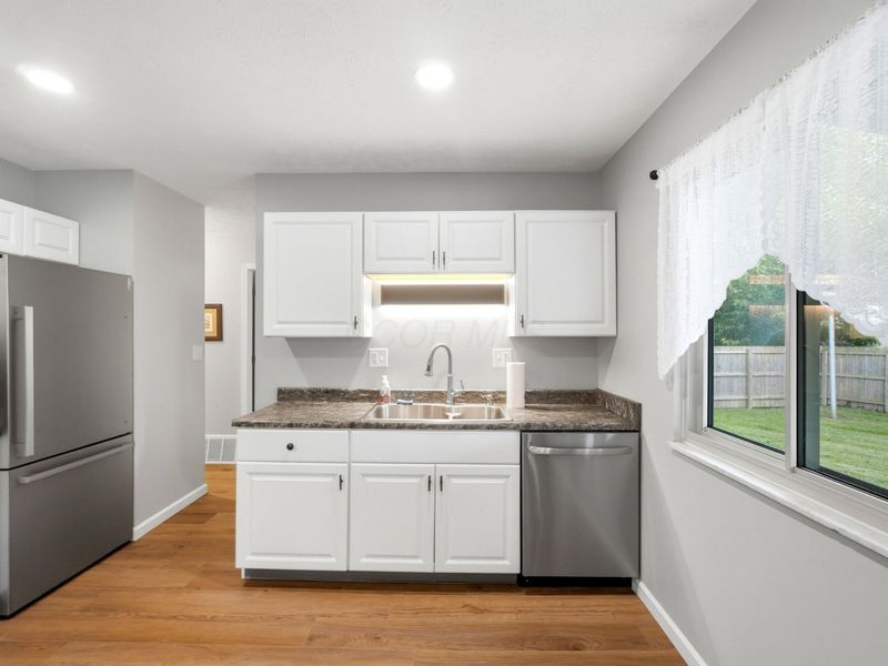 4077 Jessamine Place, Columbus, OH 43207 Photo 13