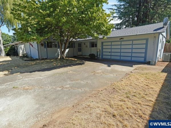 5060 Fir Dell Ct SE, Salem, OR 97306