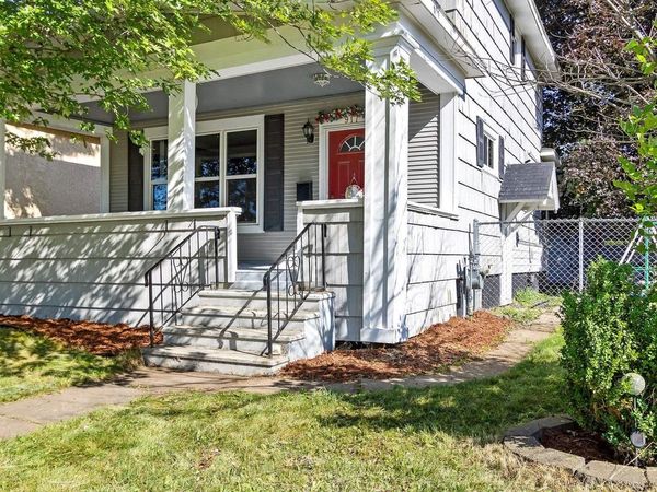 917 N 21st St, Superior, WI 54880