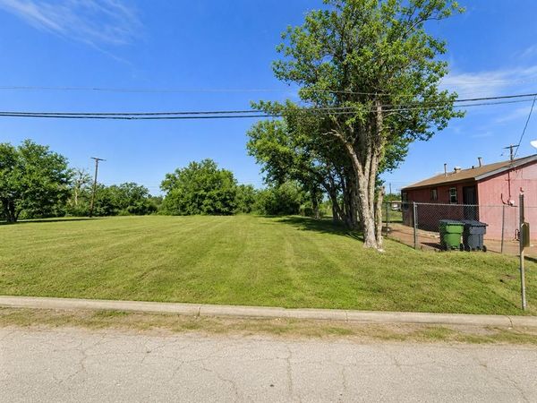 422 Bonner Street , Wichita Falls, TX 76301