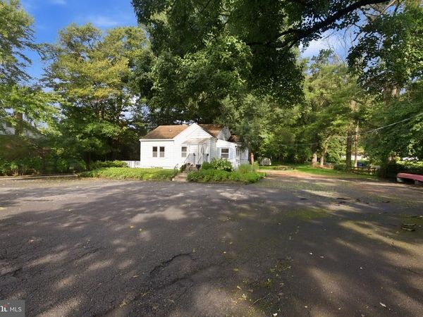 4616 RAVENSWORTH ROAD, ANNANDALE, VA 22003