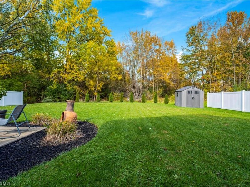 1875 Beaver Trail, Mineral Ridge, OH 44440 Photo 26