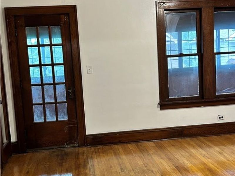 16122 Greyton Road, East Cleveland, OH 44112 Photo 5