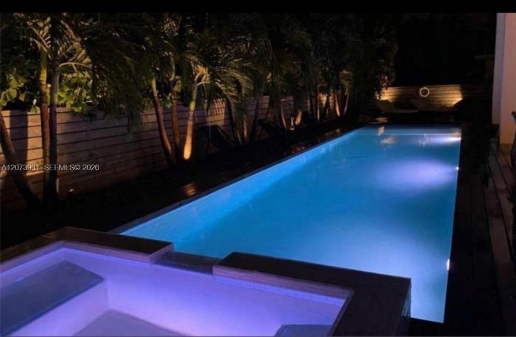 265 Fairway Dr , Miami Beach, FL 33141 Photo