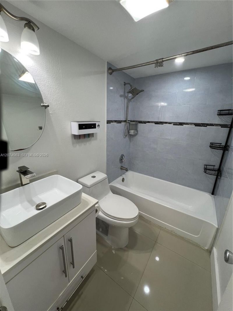 7785 W 30th Ct, Unit F-107, Hialeah, FL 33018 Photo