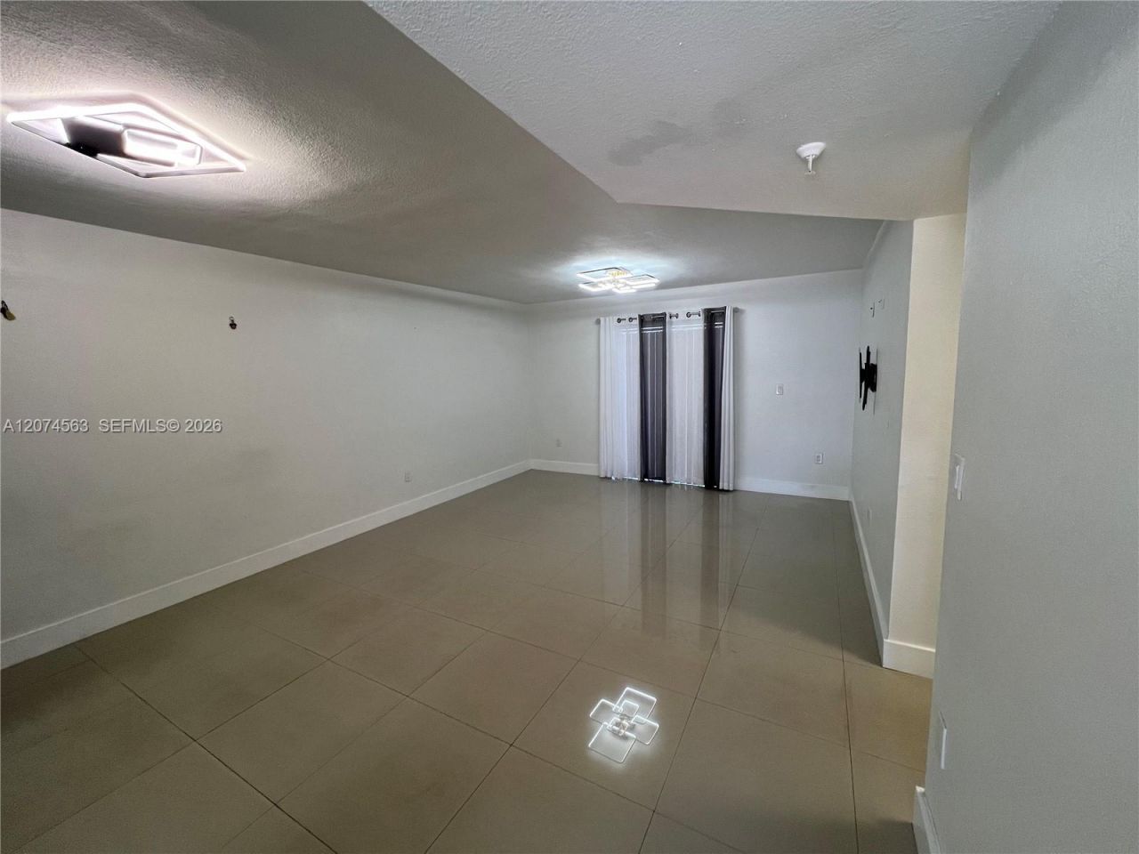 7785 W 30th Ct, Unit F-107, Hialeah, FL 33018 Photo