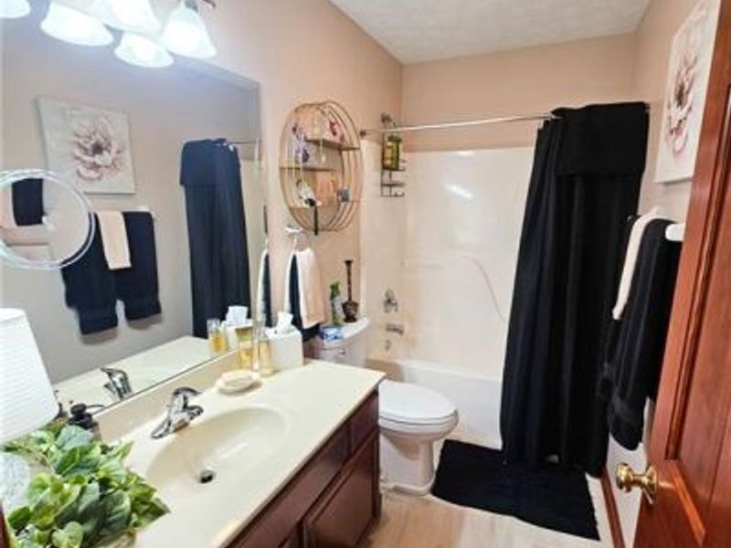 117 Burgundy Drive, Union, OH 45322 Photo 32