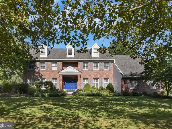 2 OLD BRIDLE PATH, LAWRENCEVILLE, NJ 08648