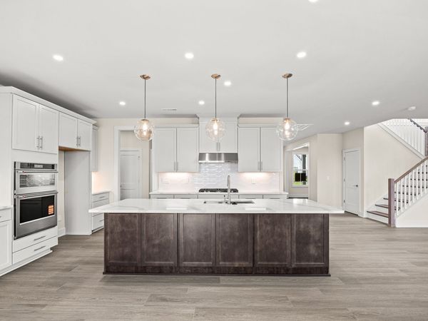 450 Tomlinson Pointe Dr , Mount Juliet, TN 37122