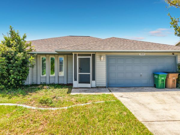 1832 SE VAN LOON Terrace, Cape Coral, FL 33990