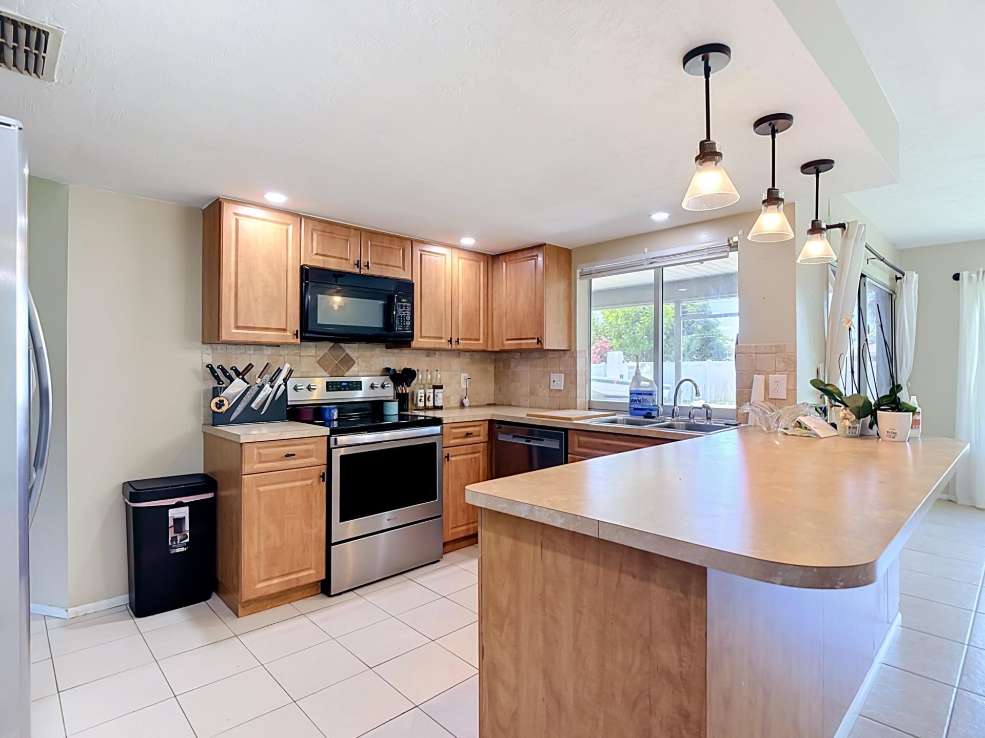 1832 SE Van Loon Terrace, Cape Coral, FL 33990 Photo