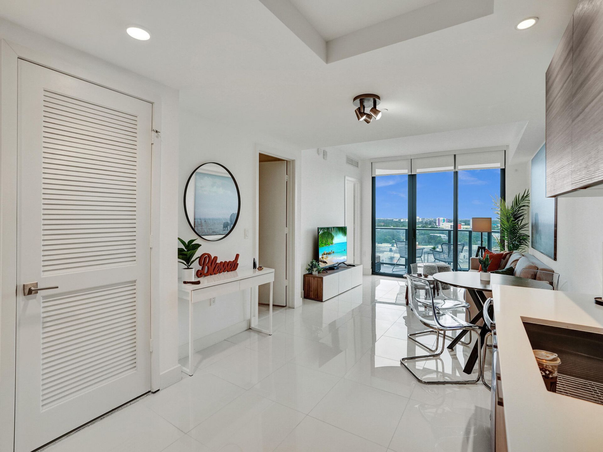 121 NE 34th Street, Unit 1210, Miami, FL 33137 Photo