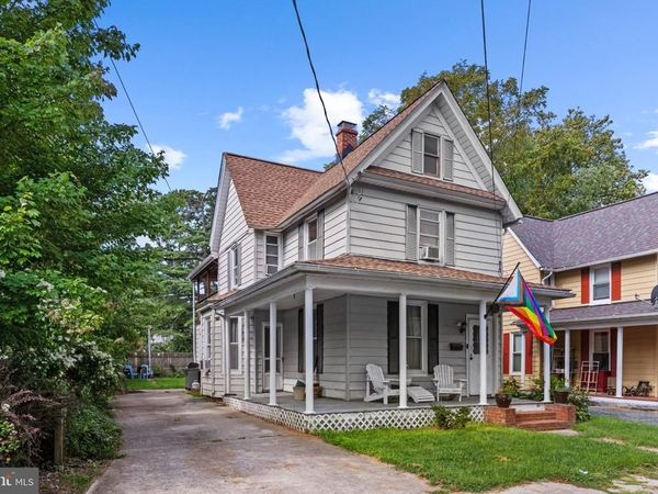 702 TRAVERS STREET, CAMBRIDGE, MD 21613