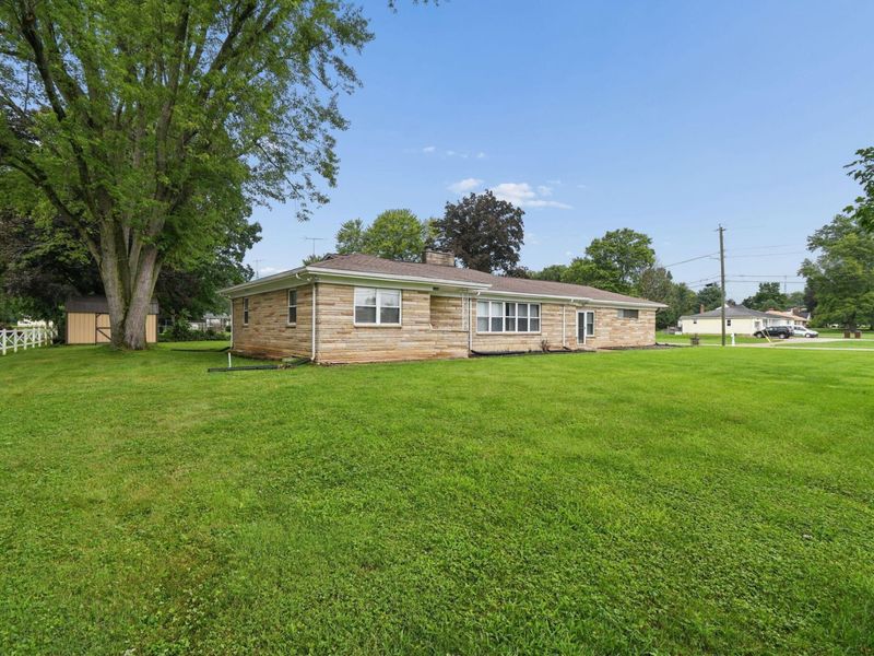 1017 Newark Road , Mount Vernon, OH 43050 Photo 3