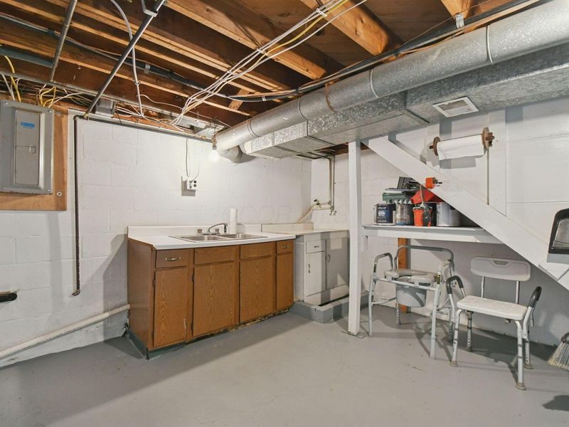 1017 Newark Road , Mount Vernon, OH 43050 Photo 32