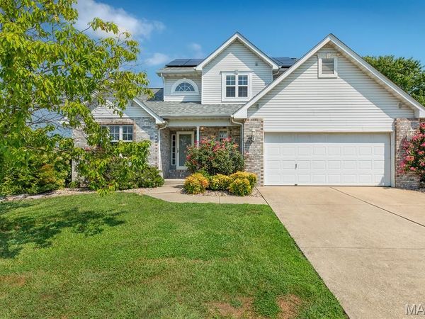 72 Mimosa Drive, Pontoon Beach, IL 62040