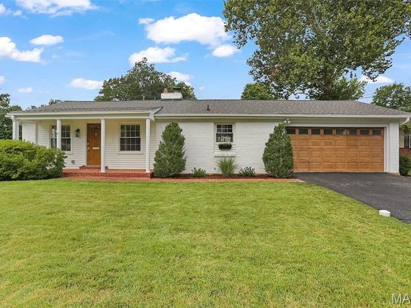 1031 Glenway Drive, Glendale, MO 63122