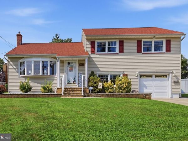 381 CARTERET, CARTERET, NJ 07008