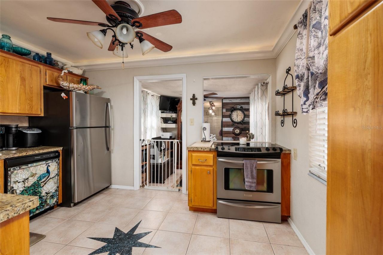 6376 4th Avenue S, Saint Petersburg, FL 33707 Photo