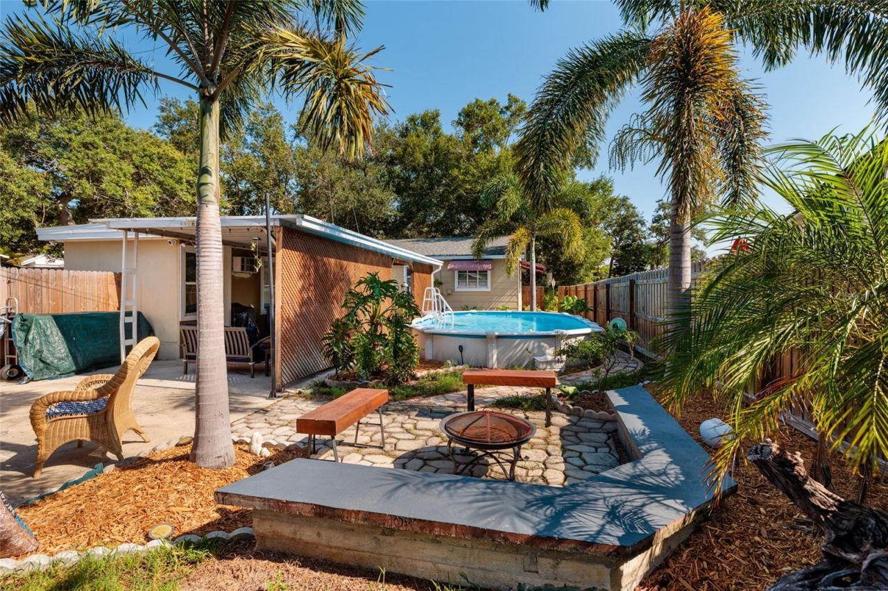 6376 4th Avenue S, Saint Petersburg, FL 33707 Photo