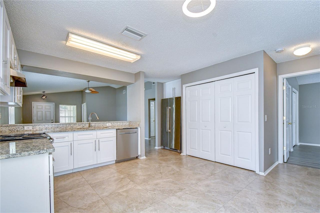8736 Morrison Oaks Court , Temple Terrace, FL 33637 Photo