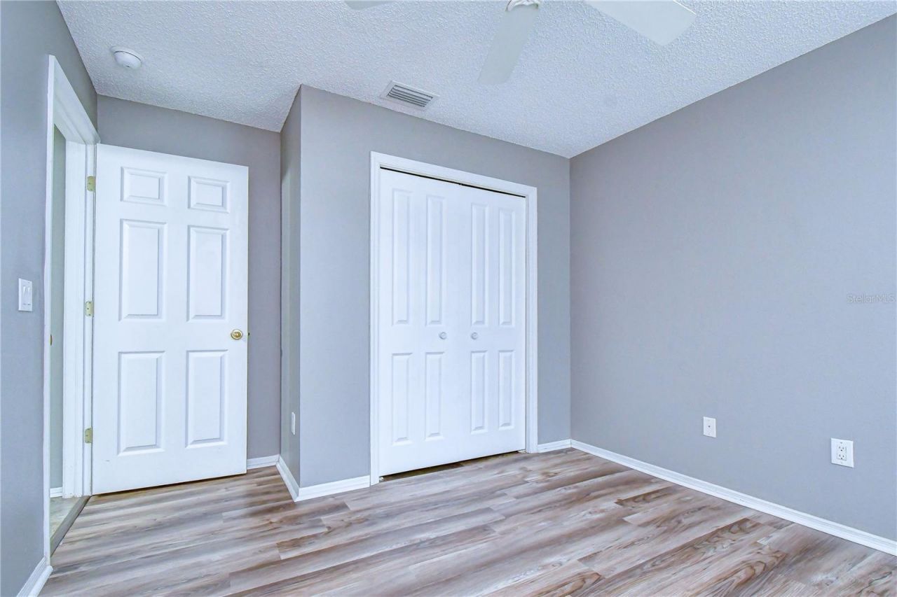 8736 Morrison Oaks Court , Temple Terrace, FL 33637 Photo