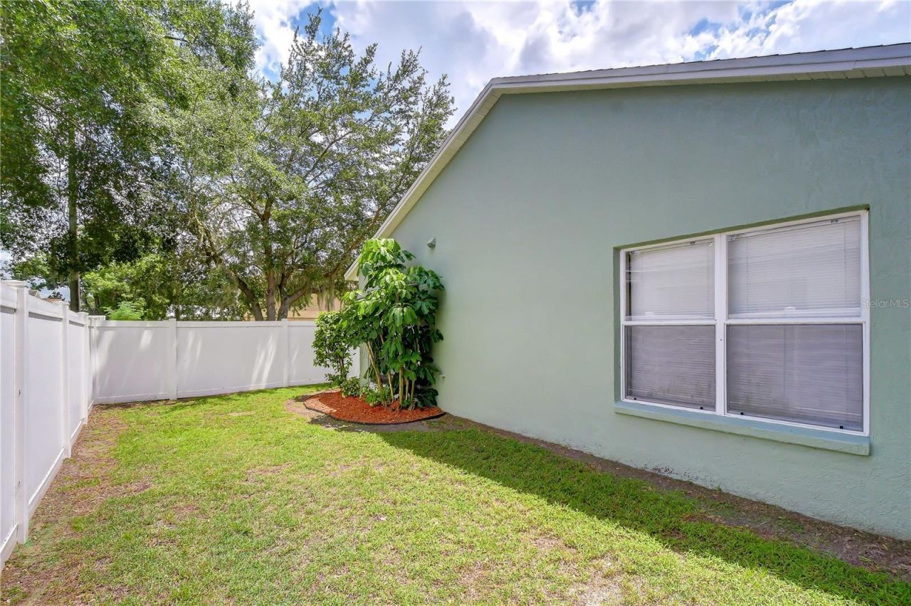 8736 Morrison Oaks Court , Temple Terrace, FL 33637 Photo