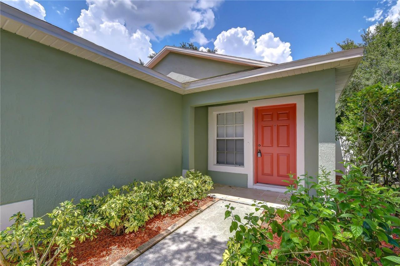 8736 Morrison Oaks Court , Temple Terrace, FL 33637 Photo