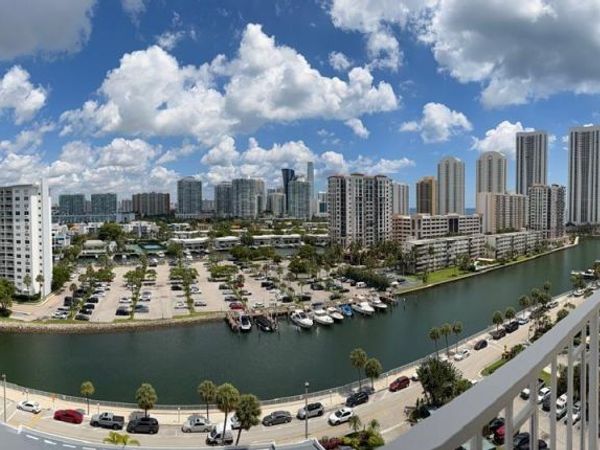 500 Bayview Dr, Unit 1231, Sunny Isles Beach, FL 33160